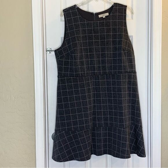 LOFT Plus Windowpane Plaid Shift Dress Ruffled Stretch Sleeveless Size 22 - Picture 3 of 11